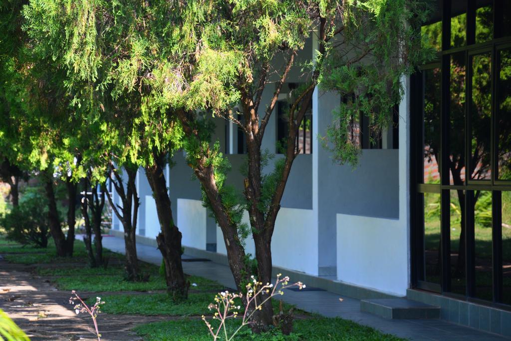 River View Banquet&Resort Wadduwa Extérieur photo