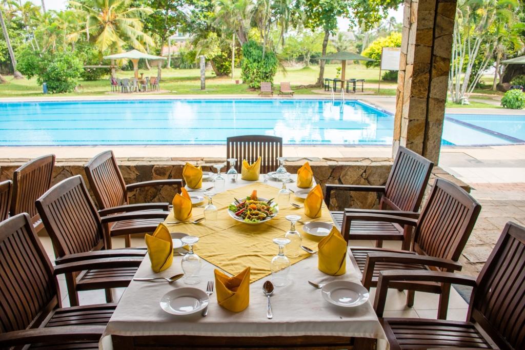 River View Banquet&Resort Wadduwa Extérieur photo